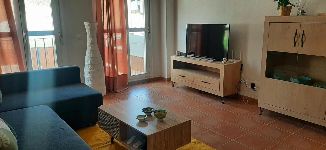 La Casa De La Fama - Apartamento Con Patio Exterior Карбонерас Екстериор снимка